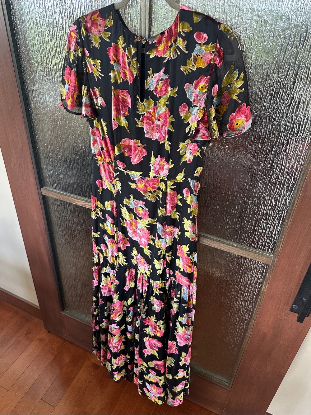 Rixo Velvet Floral Gown Floral Maxi Dress with Flutter Sleeves Sz 4 - Picture 14 of 15